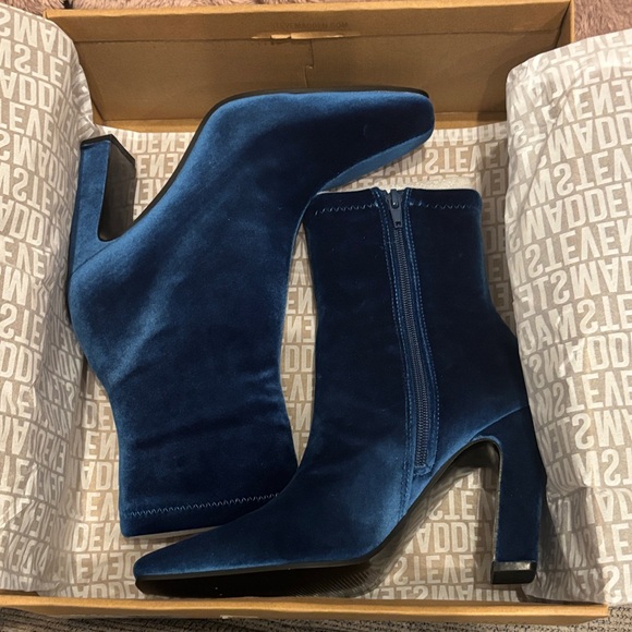 Steve Madden Velvet Blue Heeled Boots - Picture 7 of 7